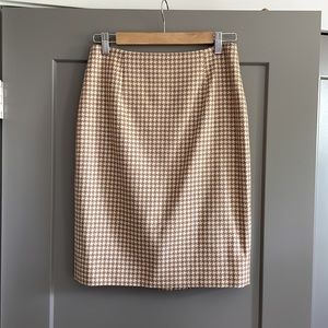 Ann Taylor Loft Camel and Cream Houndstooth Skirt